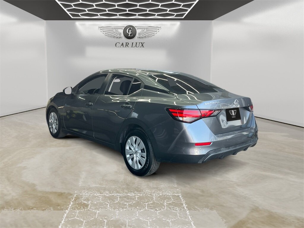 2023 Nissan Sentra S photo 3
