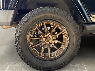 2017 Jeep Wrangler Unlimited Sahara   - Photo 14 - Lennox, CA 90304