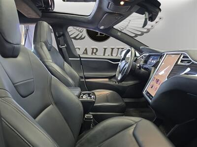 2016 Tesla Model S 90D   - Photo 14 - Lennox, CA 90304