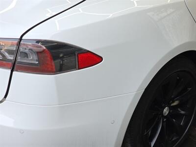 2016 Tesla Model S 90D   - Photo 27 - Lennox, CA 90304