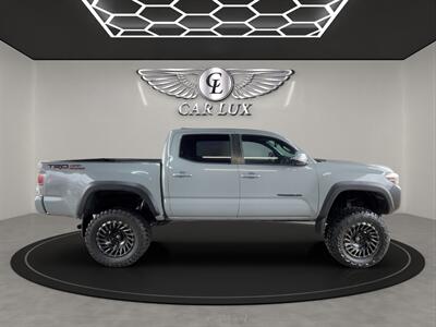 2021 Toyota Tacoma TRD Off-Road   - Photo 8 - Lennox, CA 90304