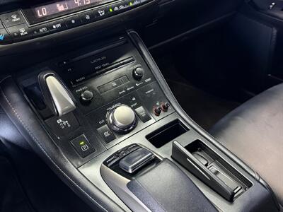 2017 Lexus CT 200h 200h F SPORT - Photo 20 - Lennox, CA 90304