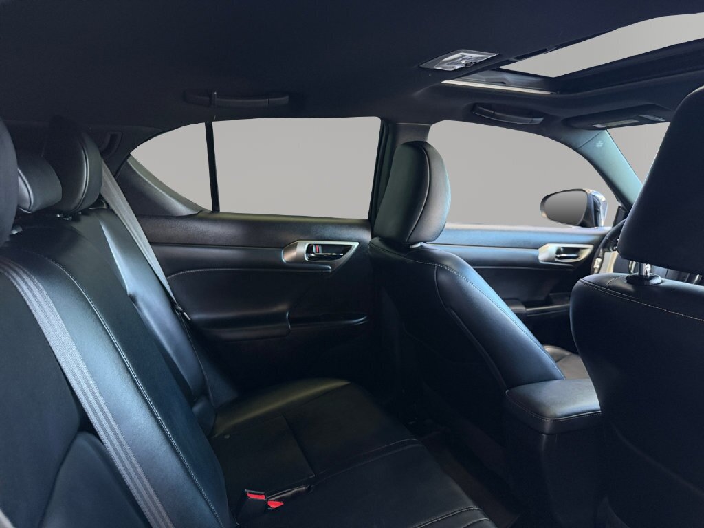 2017 Lexus CT 200h 200h F SPORT - Photo 22 - Lennox, CA 90304