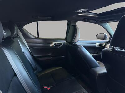 2017 Lexus CT 200h 200h F SPORT - Photo 22 - Lennox, CA 90304