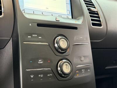 2016 Ford Flex SEL   - Photo 20 - Lennox, CA 90304