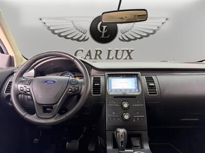 2016 Ford Flex SEL   - Photo 10 - Lennox, CA 90304