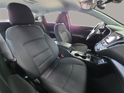 2019 Chevrolet Malibu LT   - Photo 19 - Lennox, CA 90304