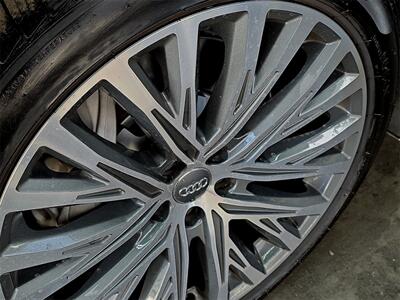 2019 Audi A8 L L 55 quattro - Photo 22 - Lennox, CA 90304