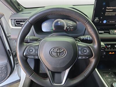 2024 Toyota RAV4 Prime XSE - Photo 12 - Lennox, CA 90304