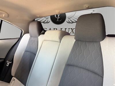 2020 Toyota Corolla LE - Photo 13 - Lennox, CA 90304