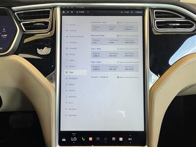 2016 Tesla Model S 90D   - Photo 26 - Lennox, CA 90304