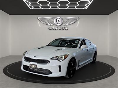 2019 Kia Stinger   - Photo 3 - Lennox, CA 90304