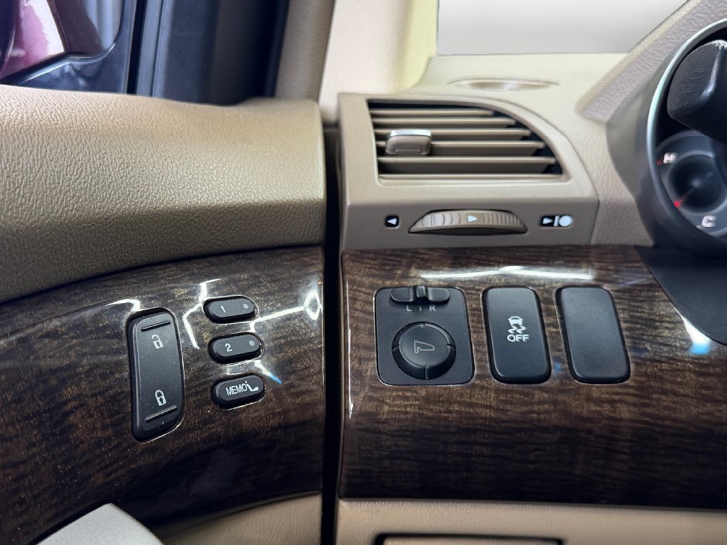 2012 Acura MDX Technology SH-AWD - Photo 19 - Lennox, CA 90304