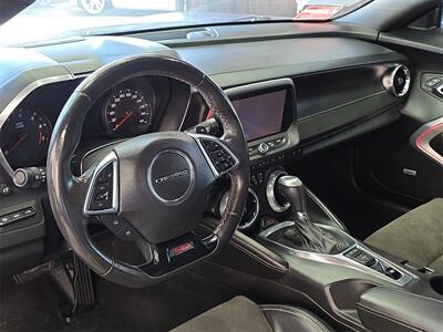 2018 Chevrolet Camaro SS 2SS - Photo 16 - Lennox, CA 90304