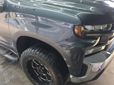 2020 Chevrolet Silverado 1500 LT   - Photo 25 - Lennox, CA 90304