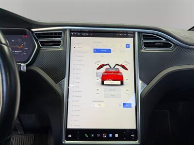 2017 Tesla Model X 75D   - Photo 20 - Lennox, CA 90304