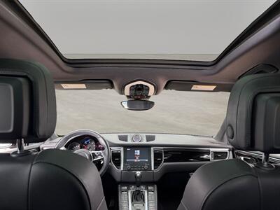 2018 Porsche Macan   - Photo 18 - Lennox, CA 90304
