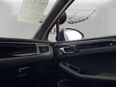 2018 Porsche Macan   - Photo 19 - Lennox, CA 90304