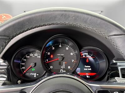 2018 Porsche Macan   - Photo 21 - Lennox, CA 90304