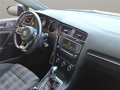 2017 Volkswagen Golf GTI S   - Photo 15 - Lennox, CA 90304