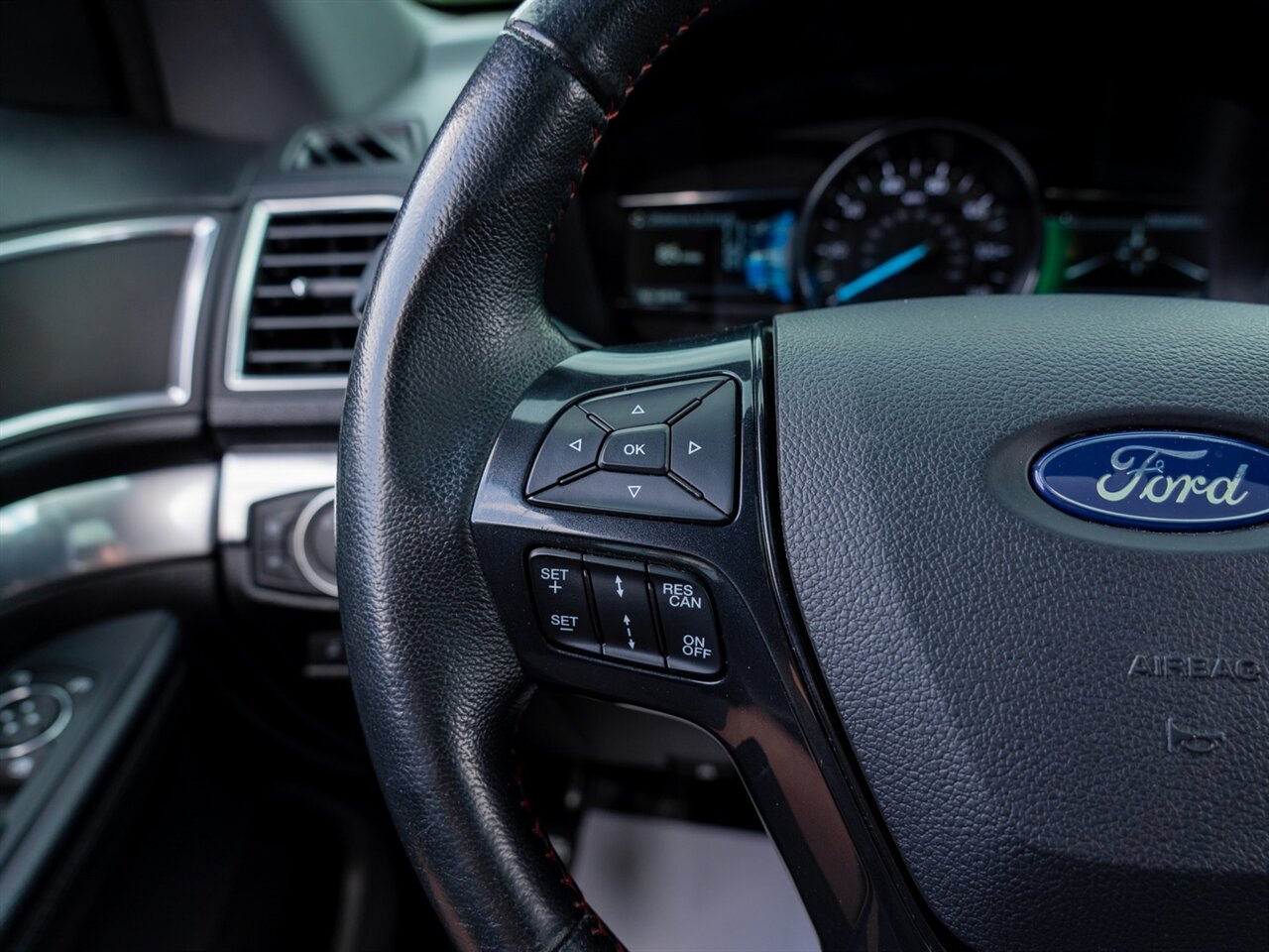 2018 Ford Explorer Sport - Photo 31 - Washington, MI 48094