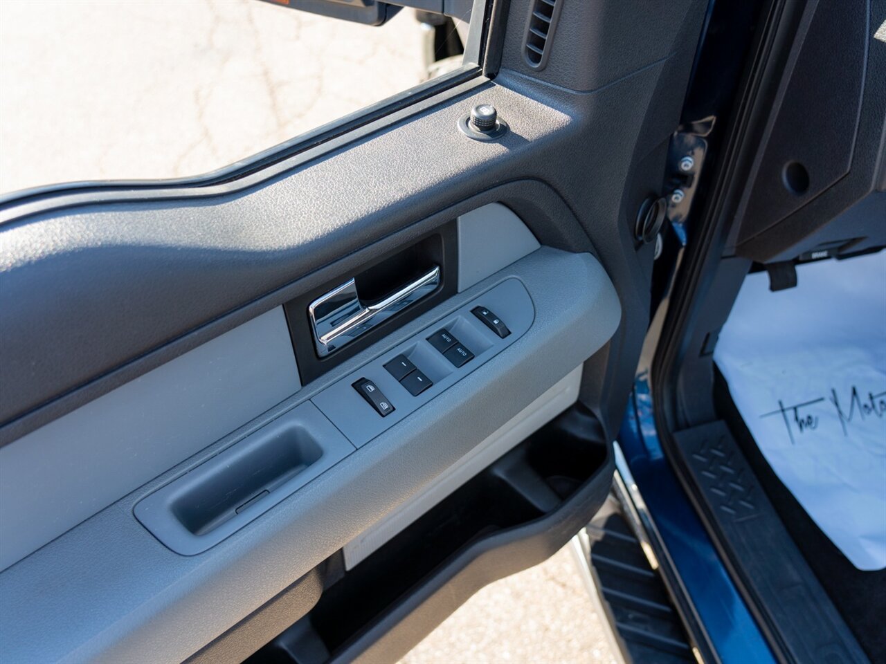 2014 Ford F-150 XLT - Photo 17 - Washington, MI 48094