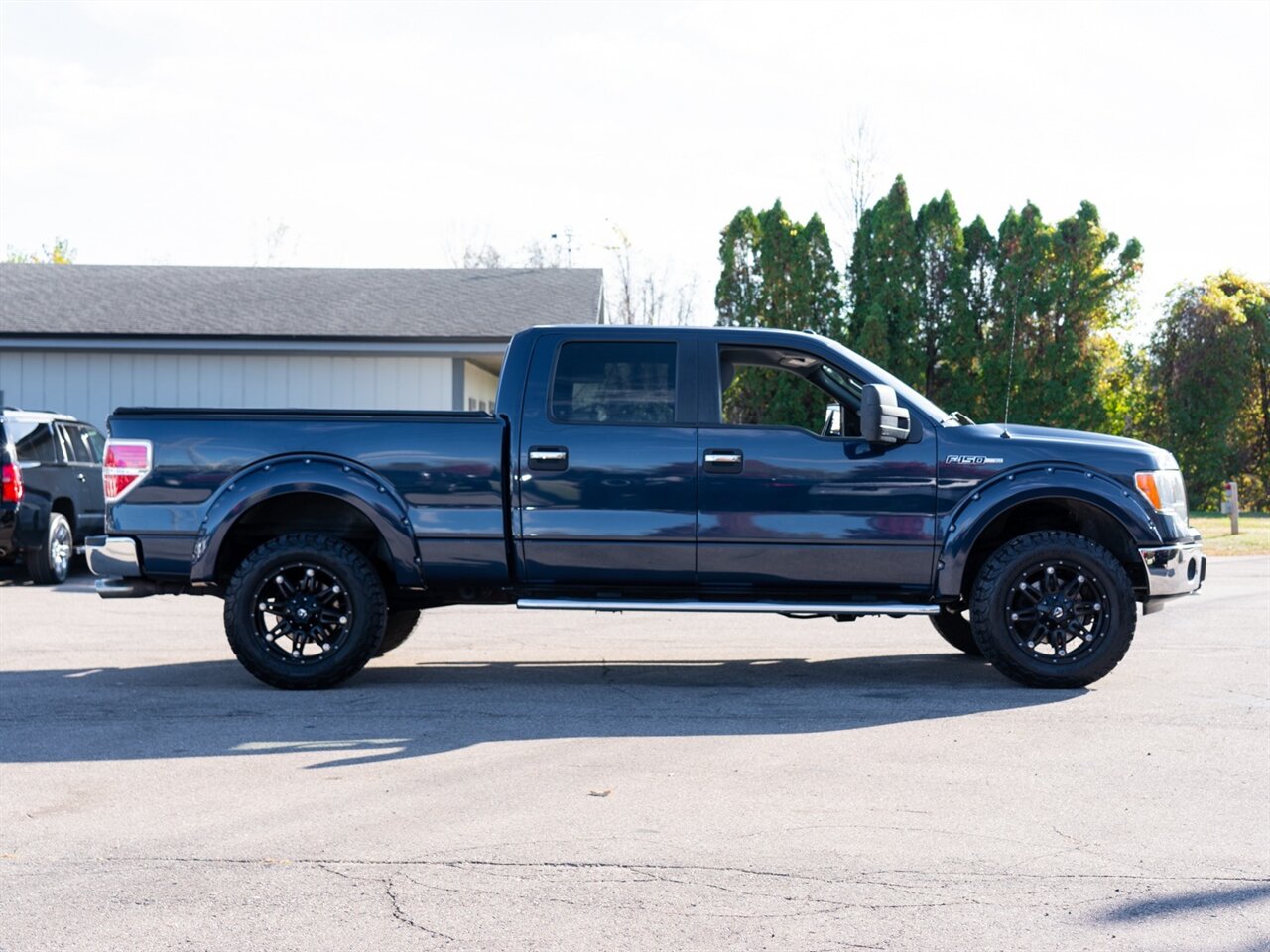 2014 Ford F-150 XLT - Photo 4 - Washington, MI 48094