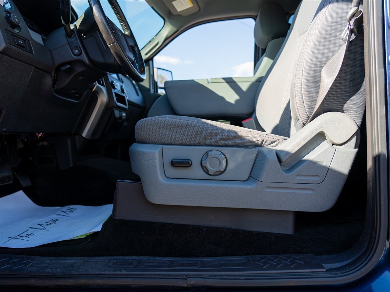 2014 Ford F-150 XLT - Photo 18 - Washington, MI 48094