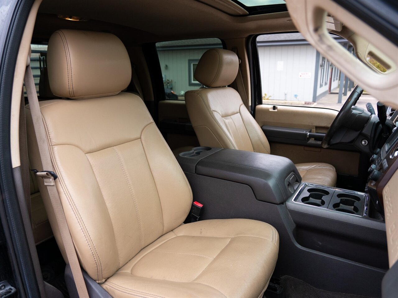 2012 Ford F-250 Super Duty Lariat - Photo 19 - Washington, MI 48094