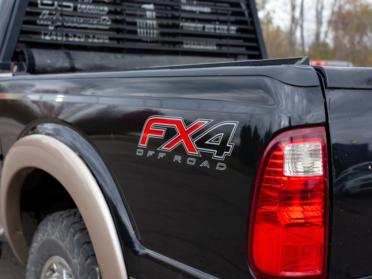 2012 Ford F-250 Super Duty Lariat - Photo 10 - Washington, MI 48094