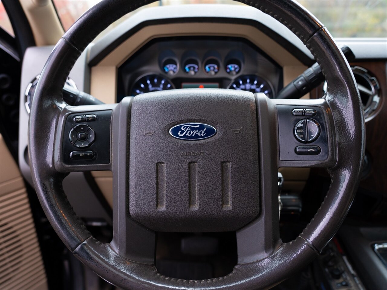 2012 Ford F-250 Super Duty Lariat - Photo 28 - Washington, MI 48094