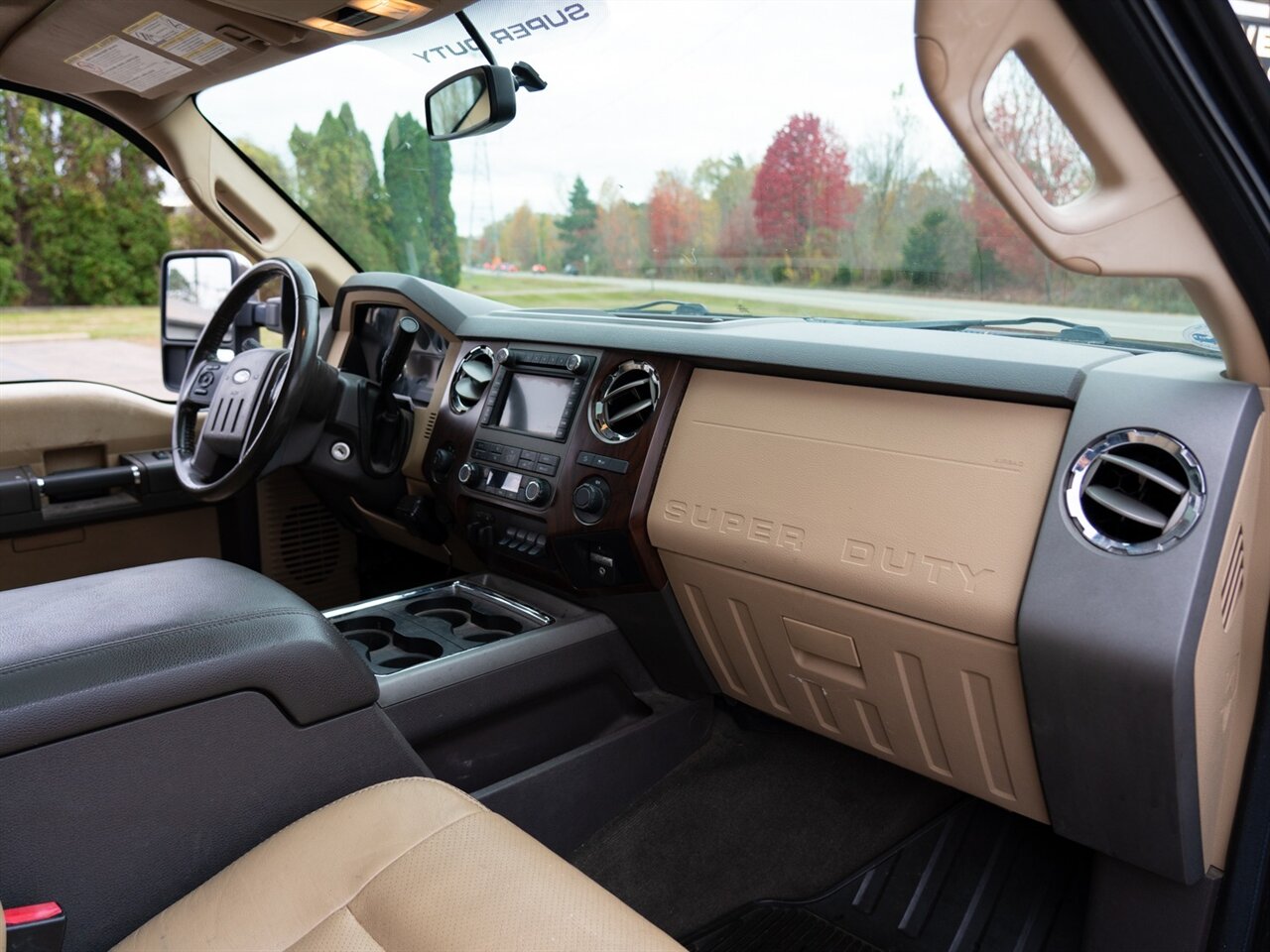 2012 Ford F-250 Super Duty Lariat - Photo 18 - Washington, MI 48094