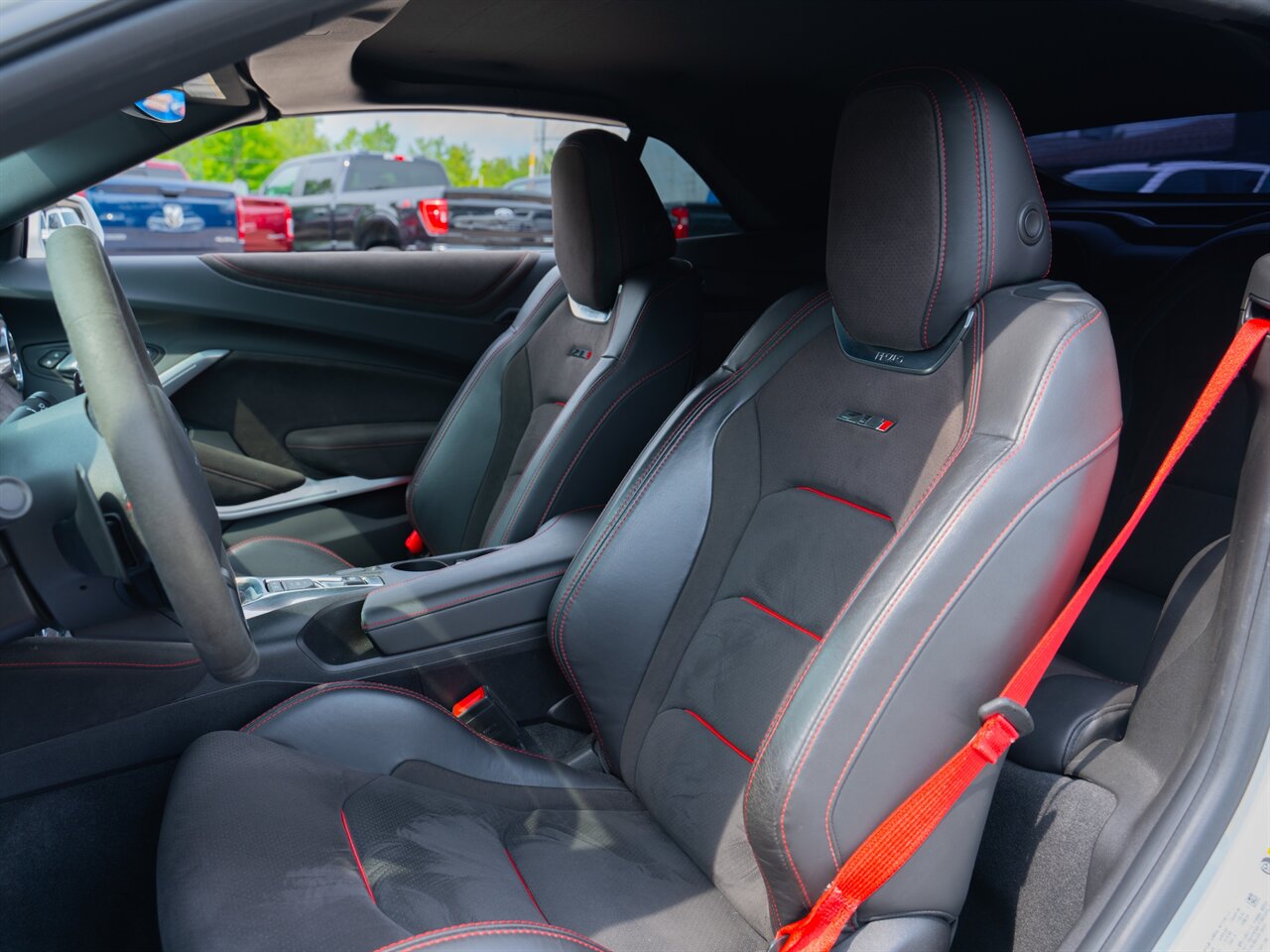 2017 Chevrolet Camaro ZL1   - Photo 11 - Washington, MI 48094