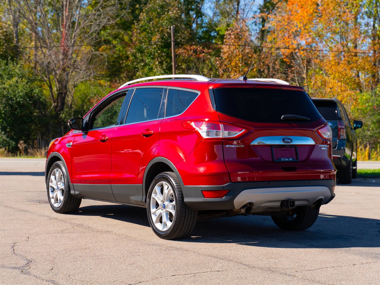 2016 Ford Escape Titanium   - Photo 7 - Washington, MI 48094