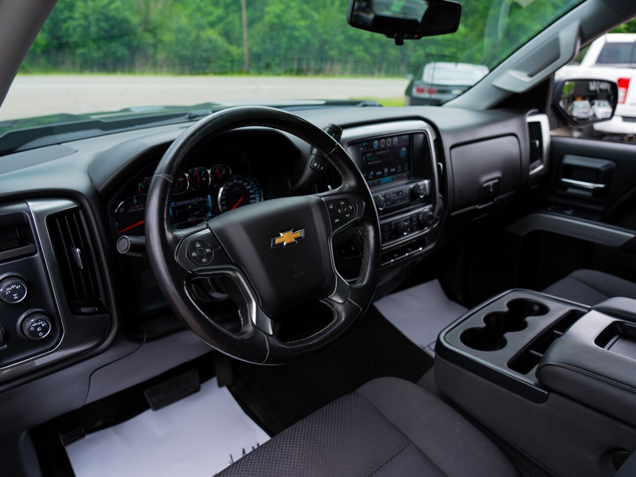 2018 Chevrolet Silverado 1500 LT   - Photo 18 - Washington, MI 48094