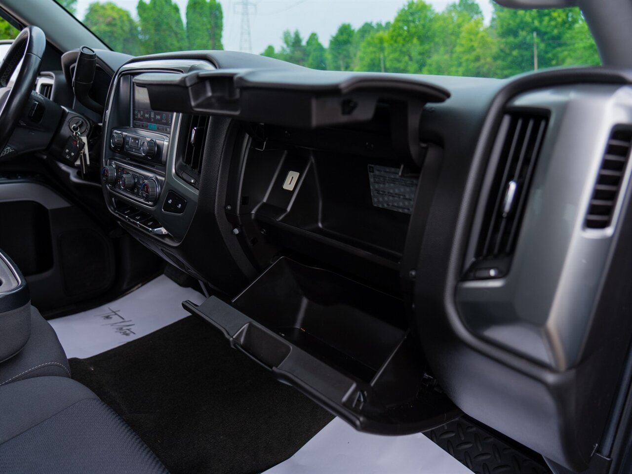 2018 Chevrolet Silverado 1500 LT   - Photo 43 - Washington, MI 48094