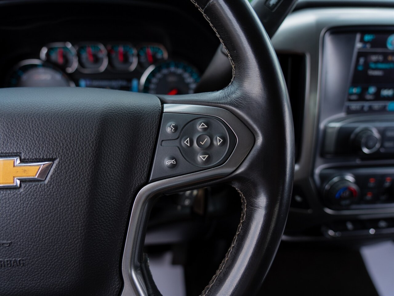 2018 Chevrolet Silverado 1500 LT   - Photo 28 - Washington, MI 48094