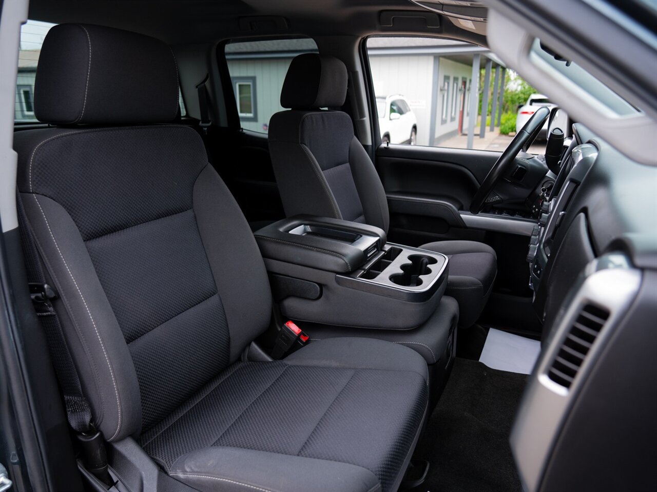 2018 Chevrolet Silverado 1500 LT   - Photo 20 - Washington, MI 48094
