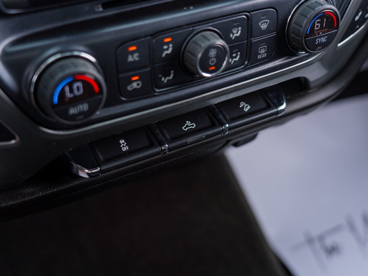 2018 Chevrolet Silverado 1500 LT   - Photo 38 - Washington, MI 48094