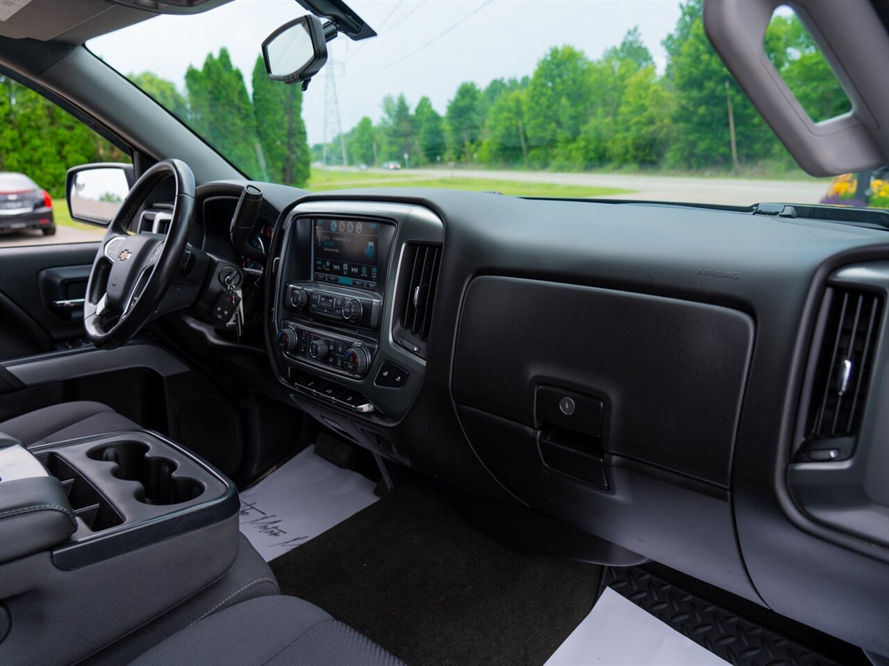 2018 Chevrolet Silverado 1500 LT   - Photo 19 - Washington, MI 48094