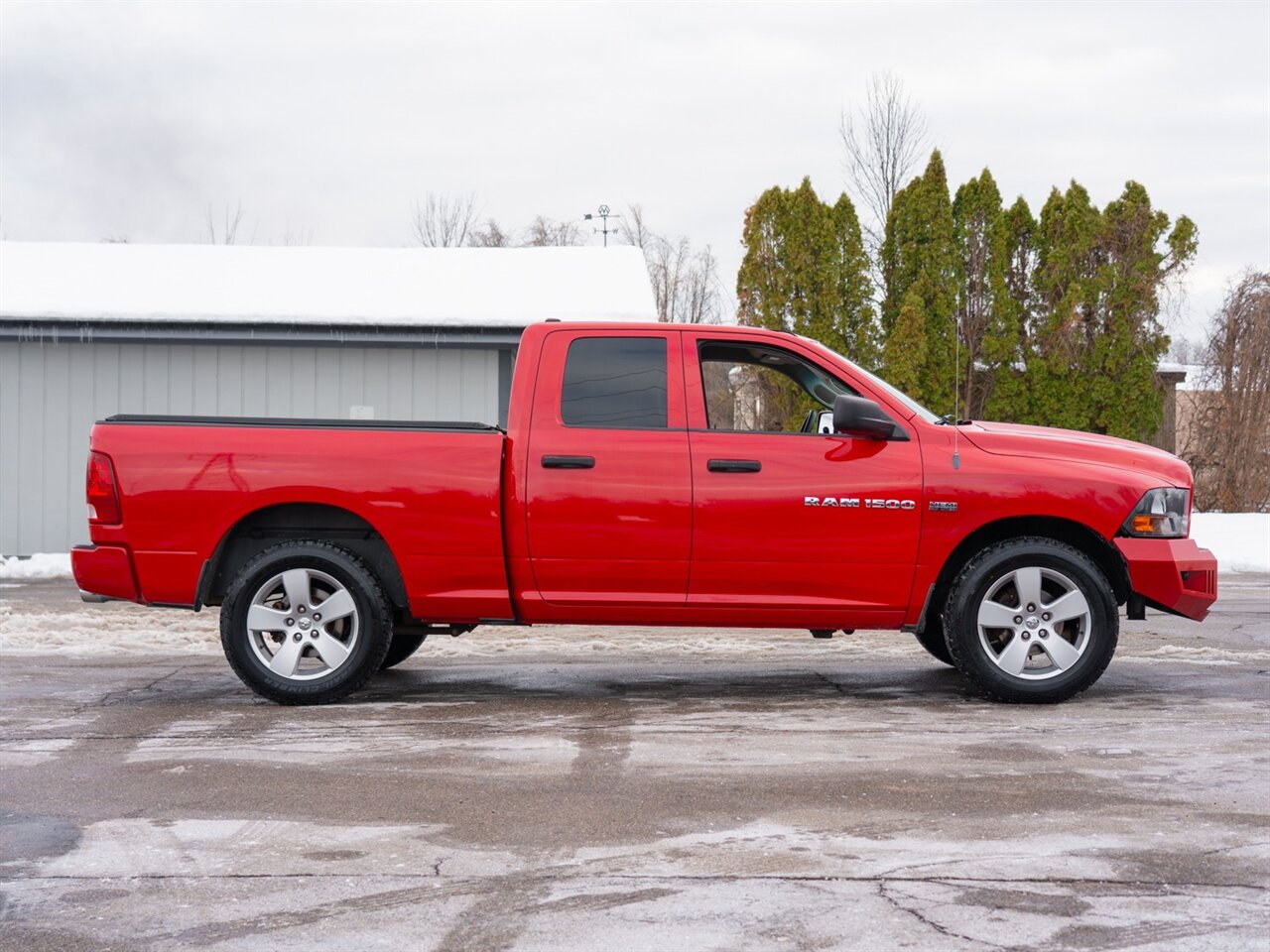 2012 RAM 1500 Express - Photo 4 - Washington, MI 48094