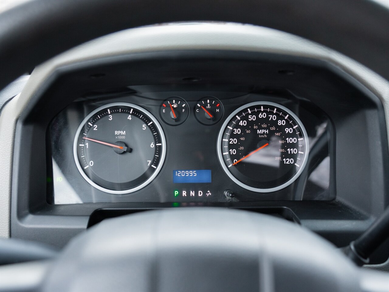 2012 RAM 1500 Express - Photo 25 - Washington, MI 48094