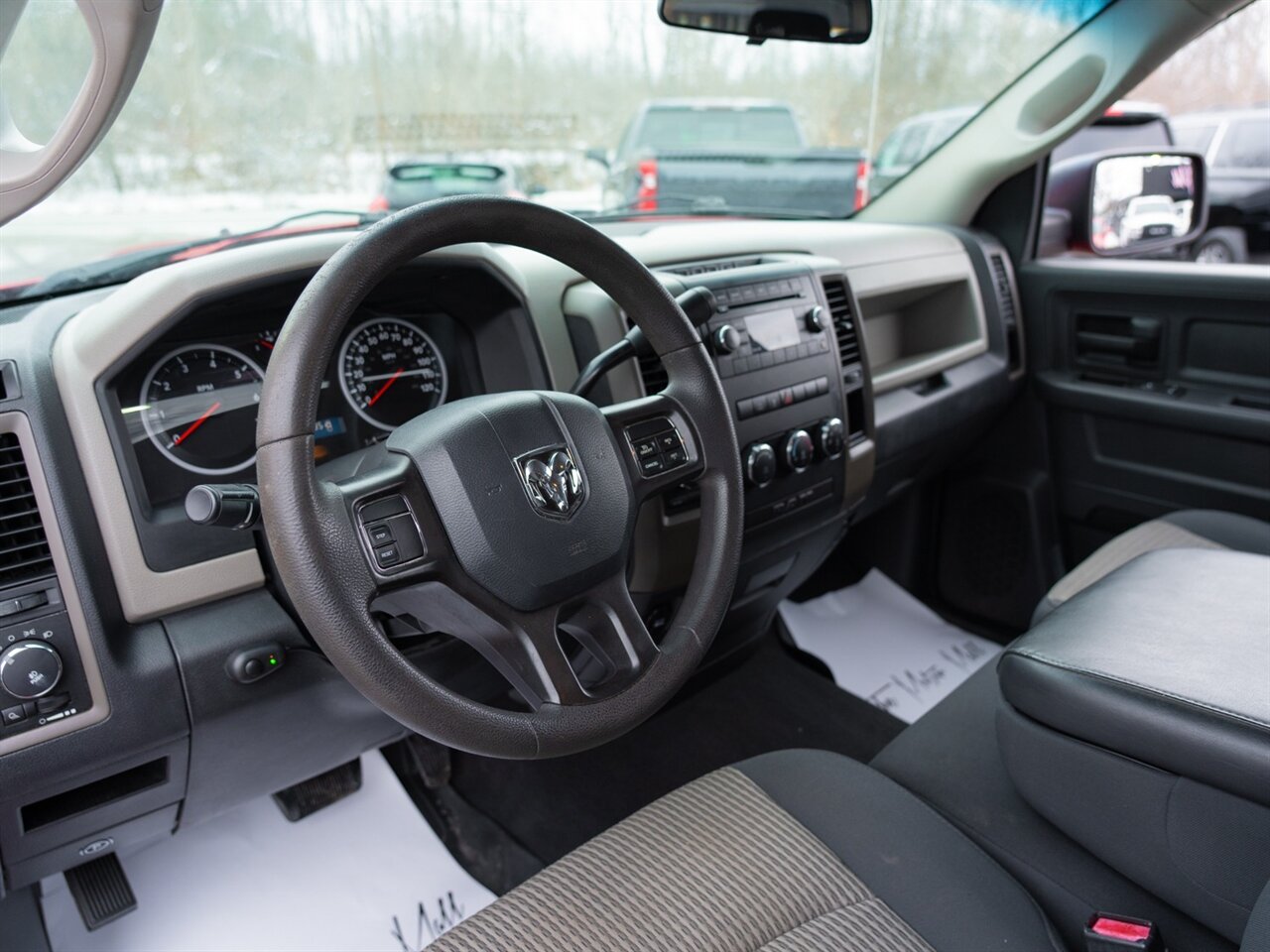 2012 RAM 1500 Express - Photo 17 - Washington, MI 48094