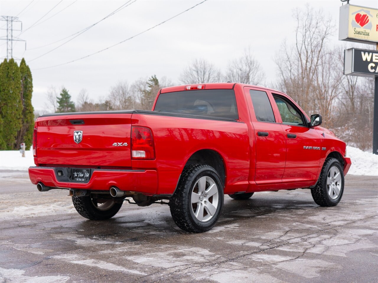 2012 RAM 1500 Express - Photo 5 - Washington, MI 48094