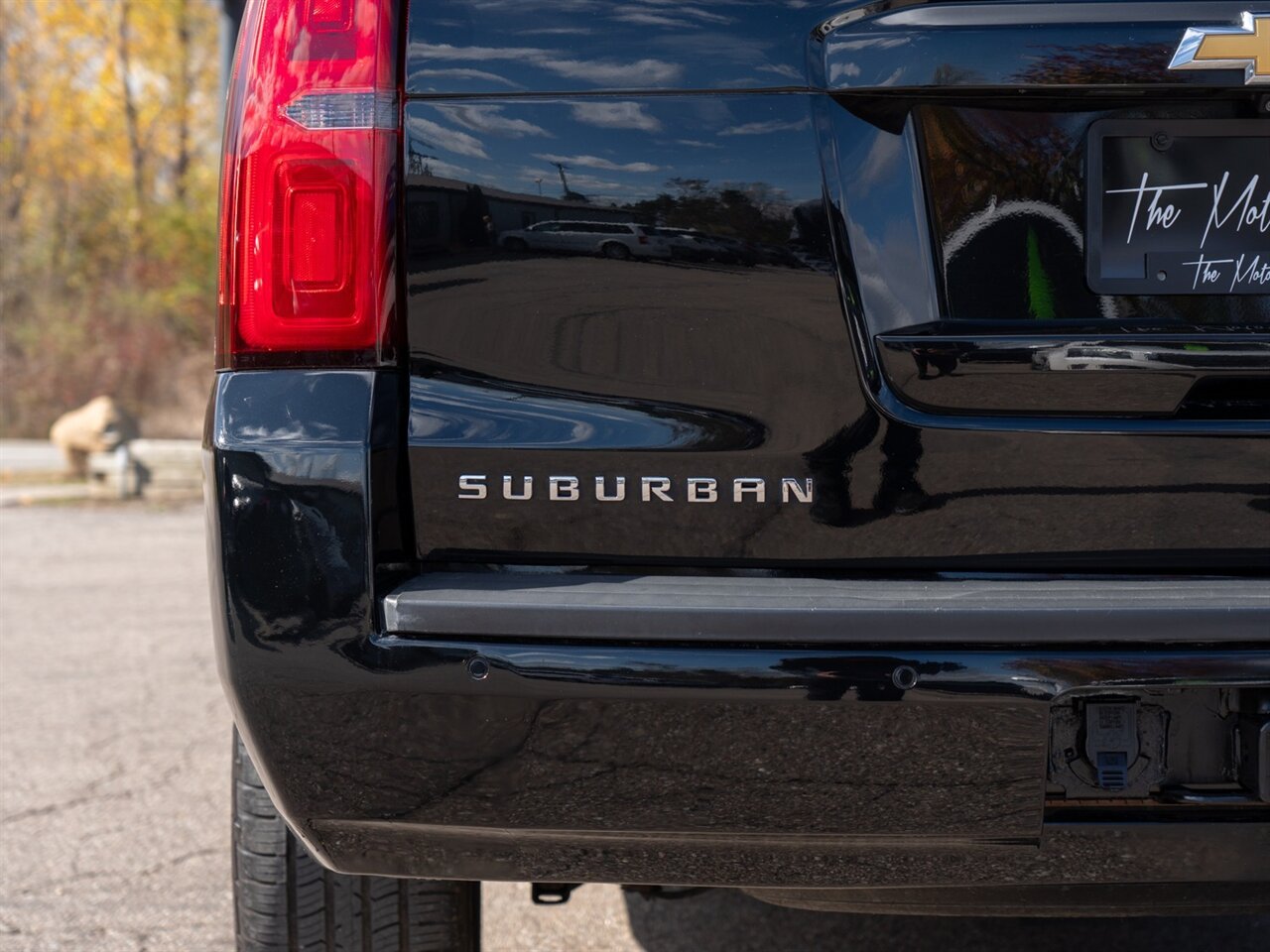 2019 Chevrolet Suburban LT - Photo 10 - Washington, MI 48094