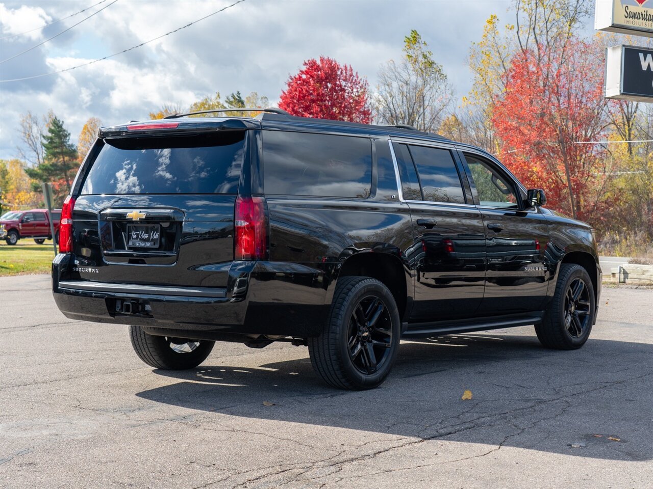 2019 Chevrolet Suburban LT - Photo 5 - Washington, MI 48094