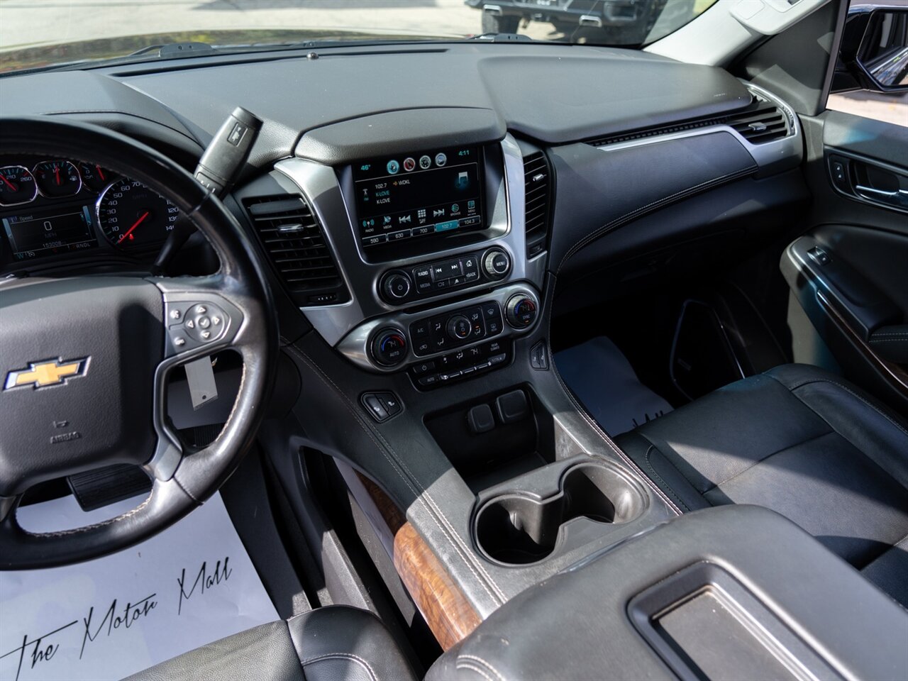 2019 Chevrolet Suburban LT - Photo 38 - Washington, MI 48094