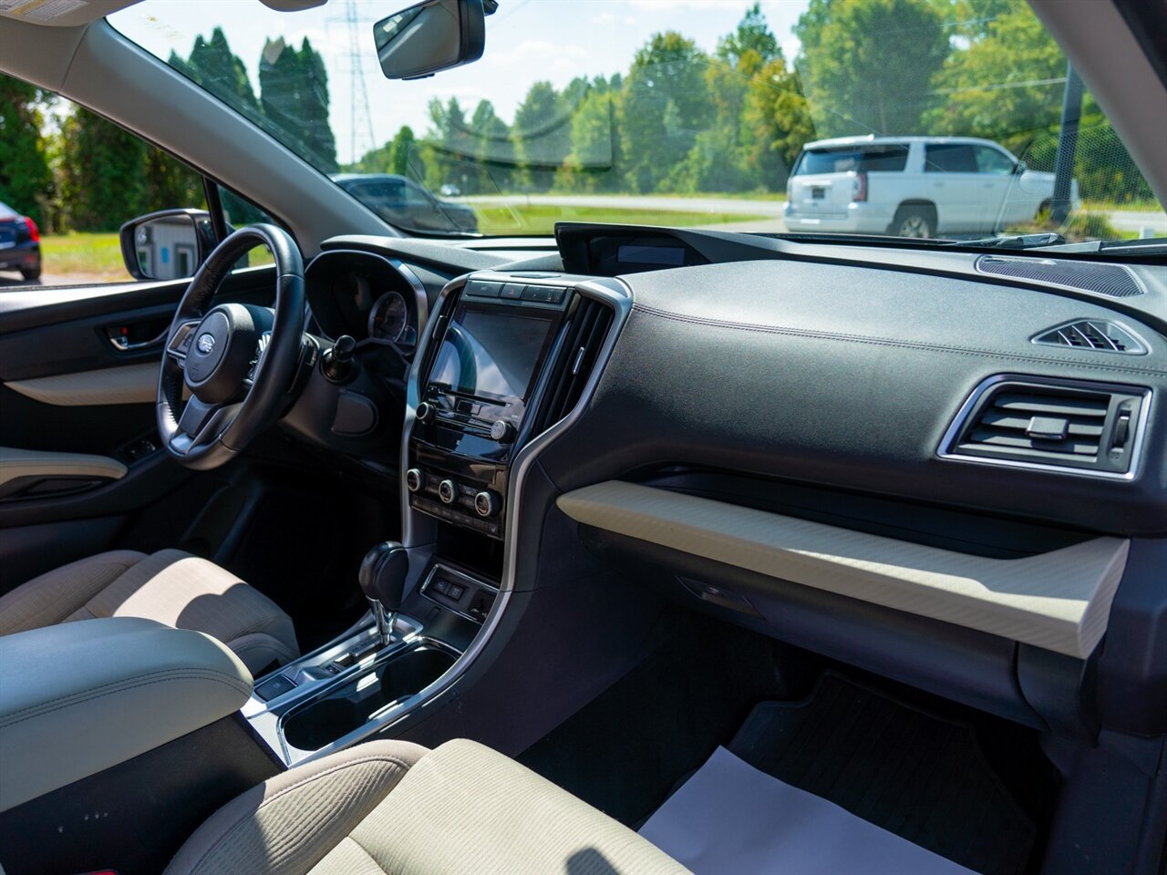 2019 Subaru Ascent Premium 7-Passenger   - Photo 18 - Washington, MI 48094