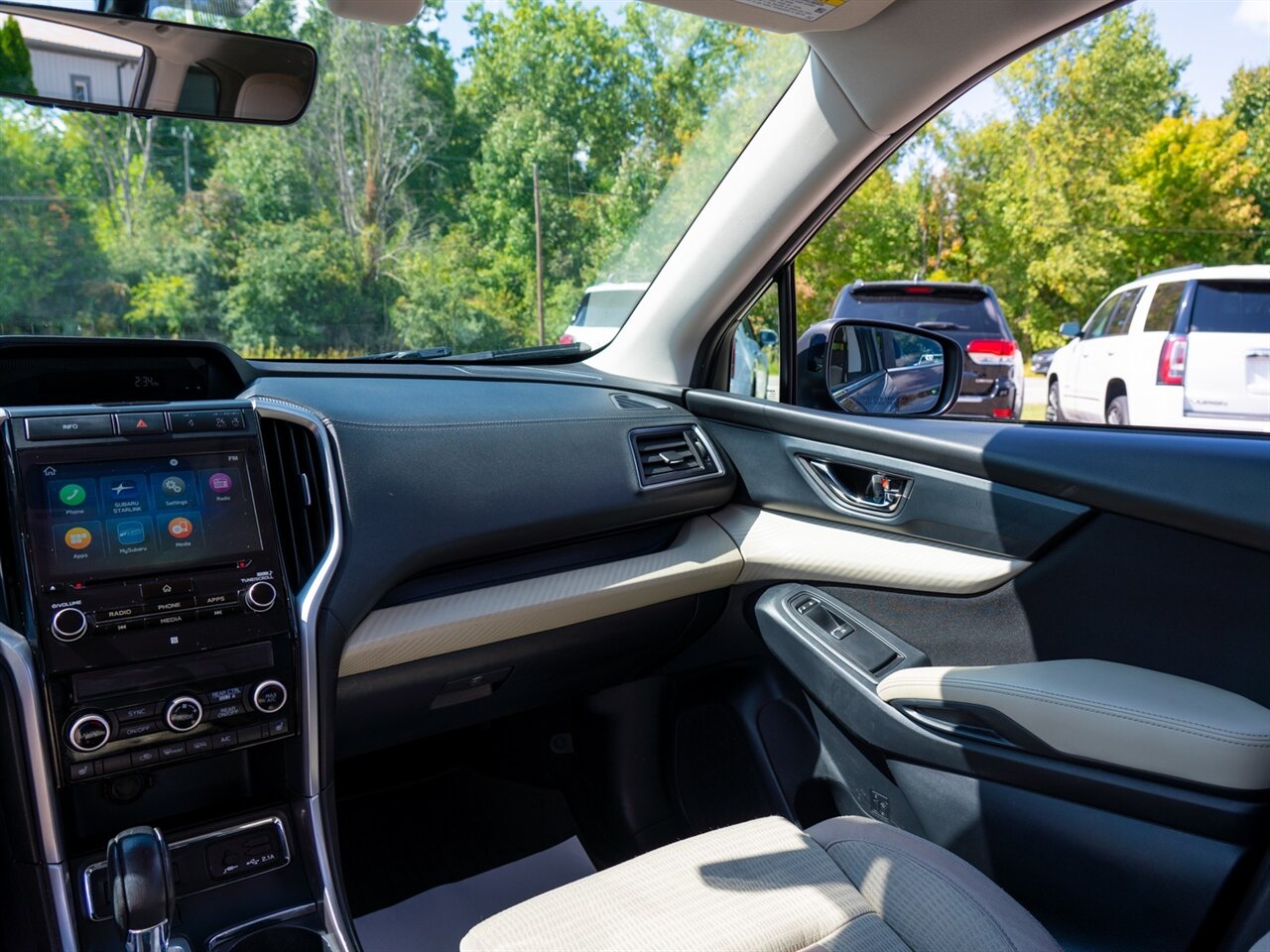 2019 Subaru Ascent Premium 7-Passenger   - Photo 26 - Washington, MI 48094