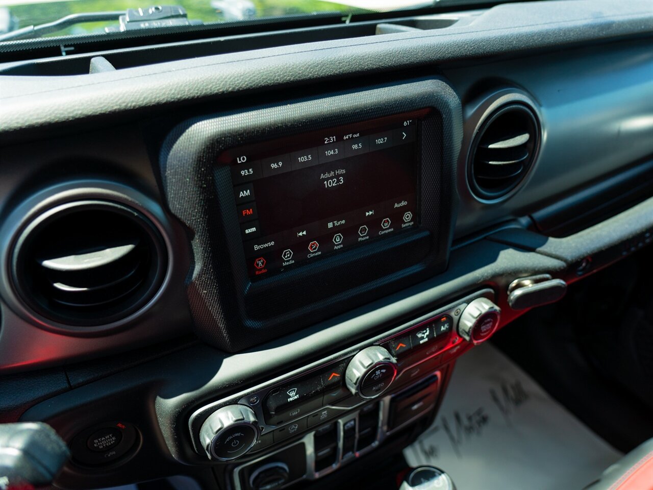 2018 Jeep Wrangler Unlimited Sport S - Photo 31 - Washington, MI 48094